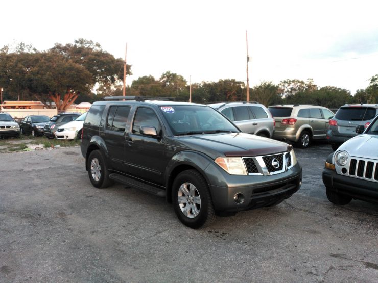 Car in Orlando by Ignacio Cerrón