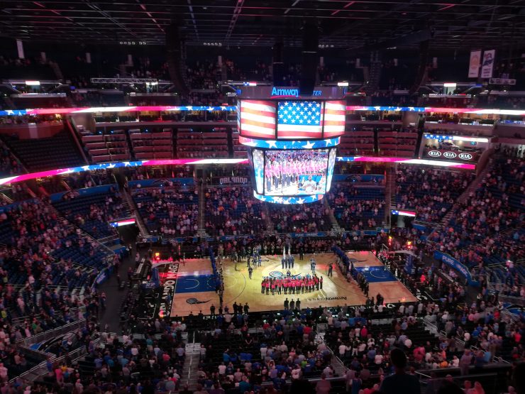 There is no doubt that in this country they are experts in transforming everything into a spectacle, and basket is one of the preferred by our local friends.