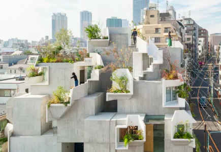 Tokio House concrete