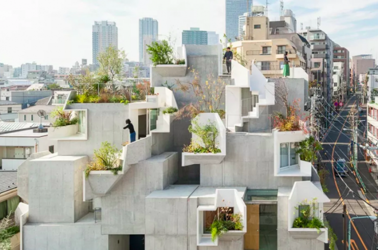 Tokio House concrete