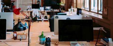 good host company in the usa