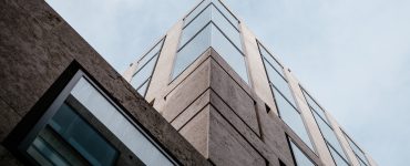 requirement to host a J1 Participant