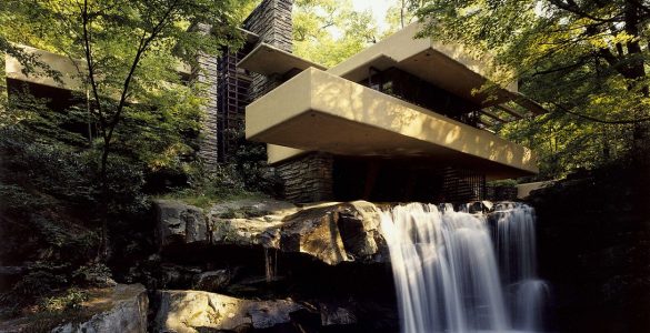 Frank-Lloyd-Wright-Fallingwater-House