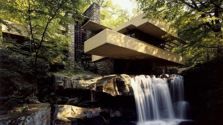 Frank-Lloyd-Wright-Fallingwater-House