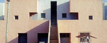 B.V. Doshi, Life Insurance Corporation Housing, Ahmedabad, India, 1973